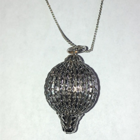 Vintage Jewelry - Vintage Silver Tone Round Filigree Ball Pendant Necklace
